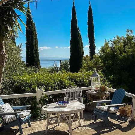 Chalet Pura Vigna Immerso Nella Natura Vicino Al Mare