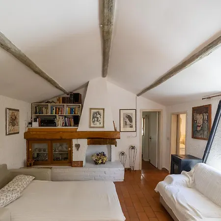 Chalet Pura Vigna Immerso Nella Natura Vicino Al Mare